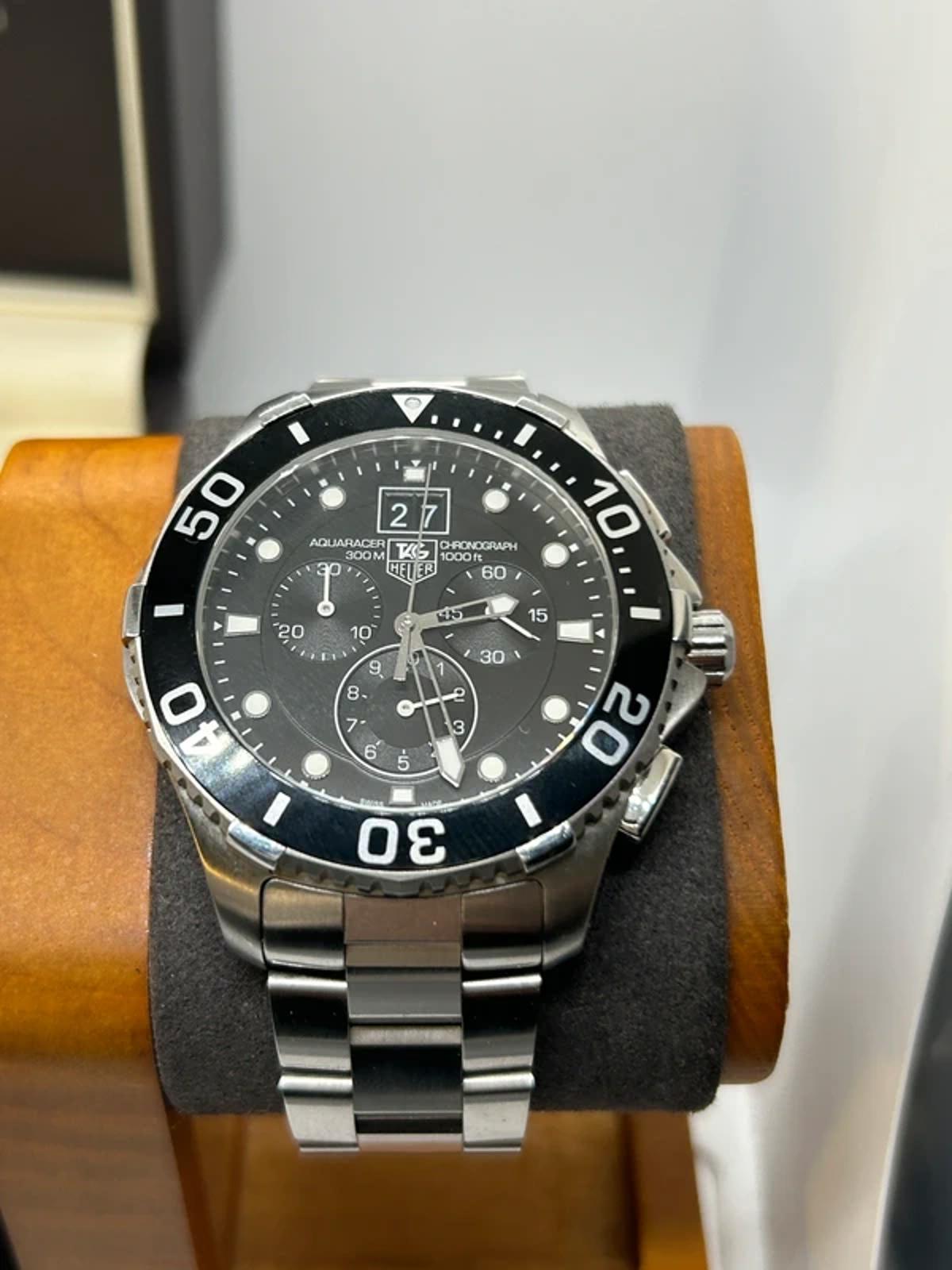 Tag Heuer watch Can1010 aquaracer box and booklet in very good condition