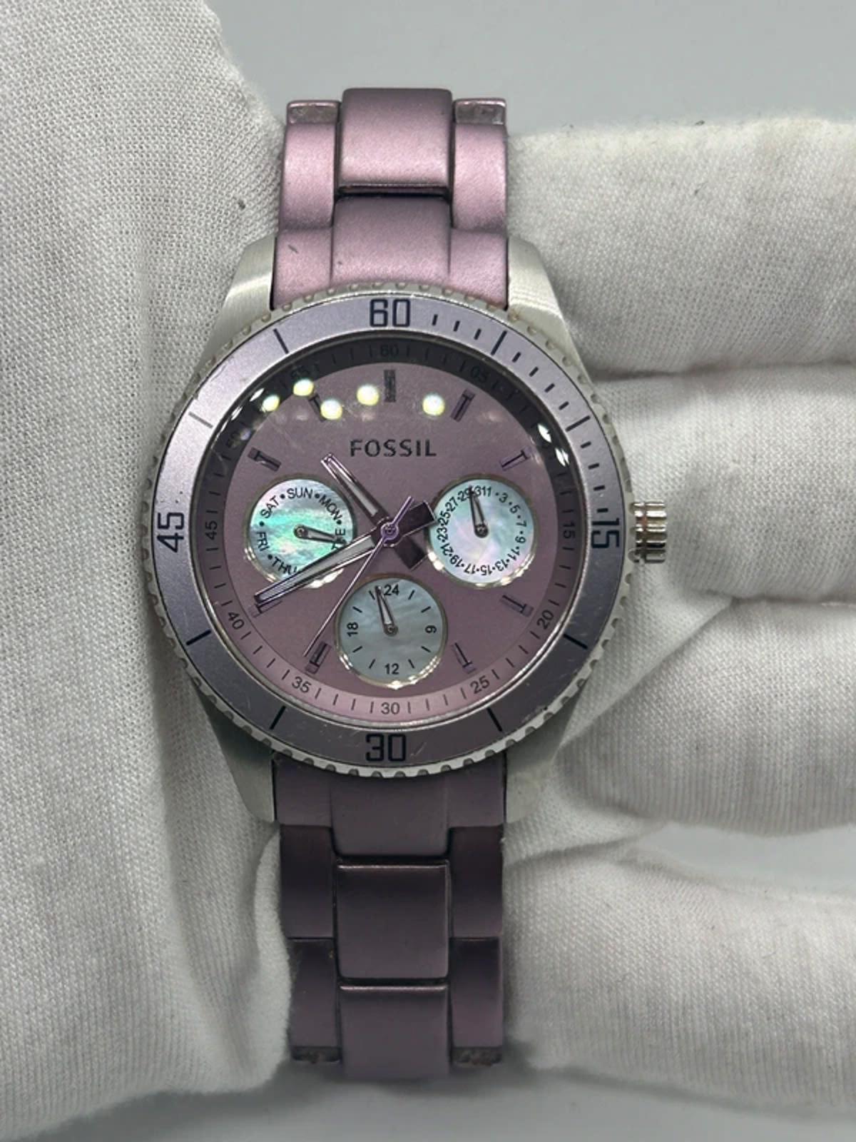 Ladies Lilac fossil quartz watch with gemstone bezel
