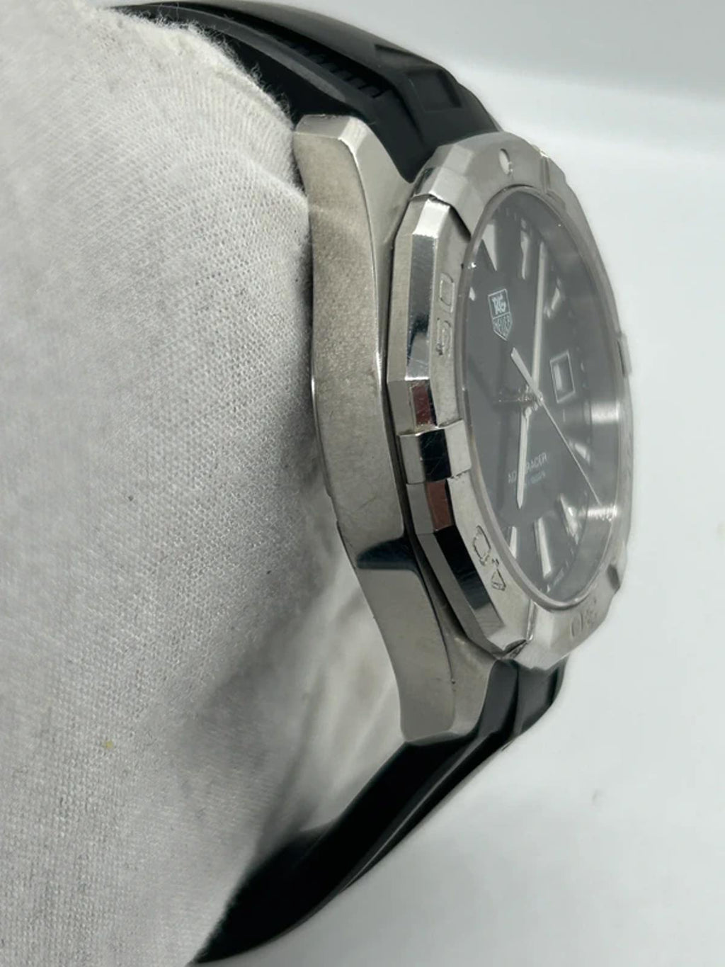 Tag Heuer aquaracer box and papers WAY1110
