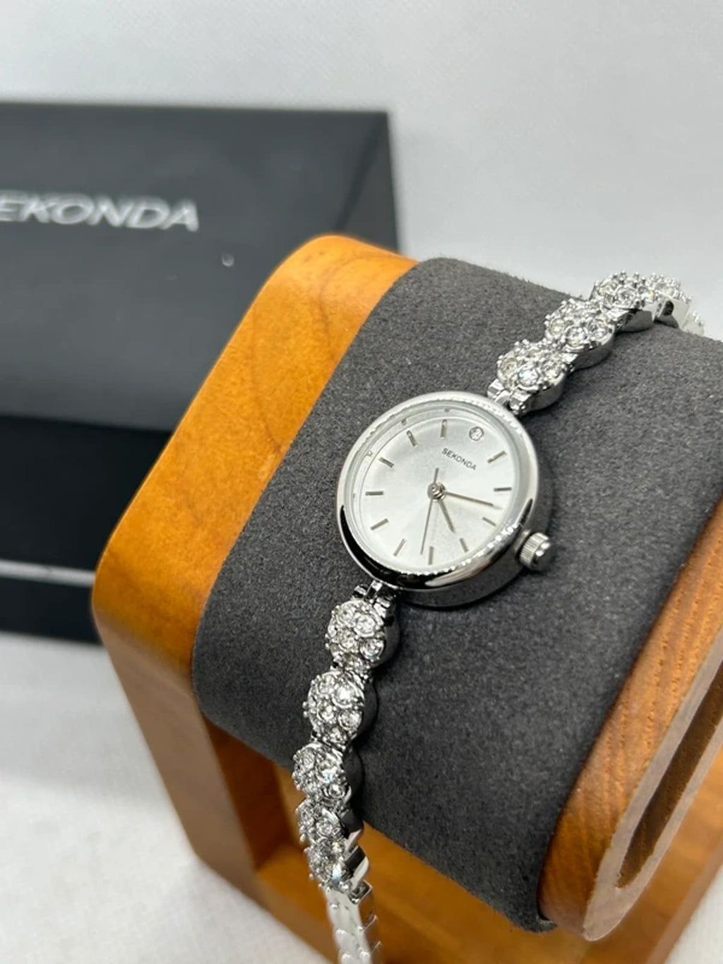 Ladies Sekonda silver ladies dress watch