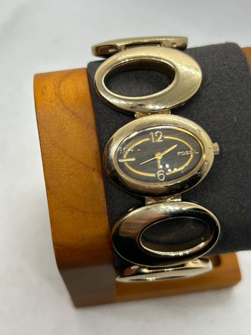 Ladies Fossil gold oval bracelet style watch