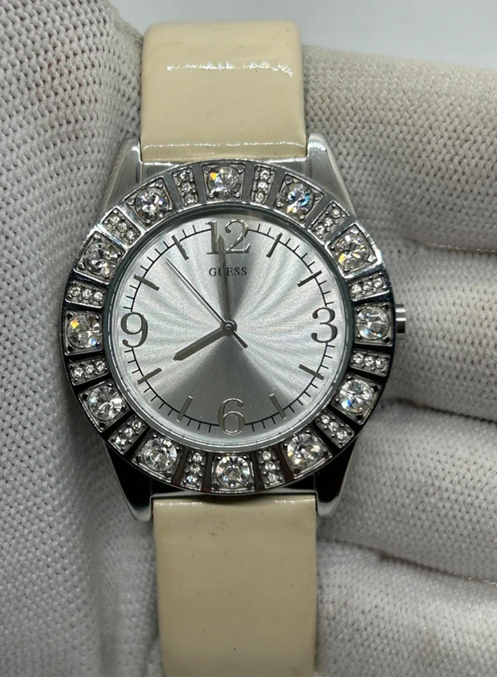 Lovely Ladies Guess silver watch diamanté style bezel with box and papers