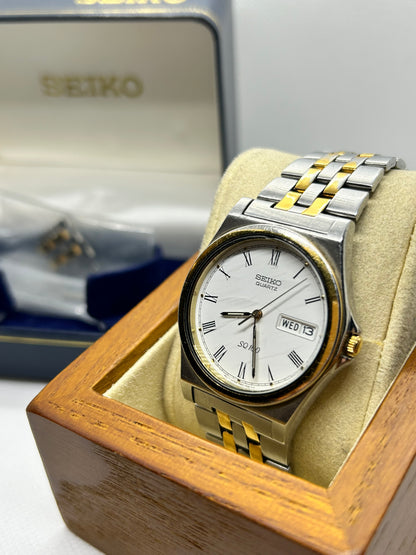 Seiko Daydate SQ100 quartz watch two tone gold and silver with box