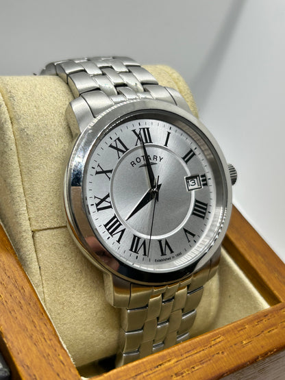 Rotary quartz silver gents dress watch with box