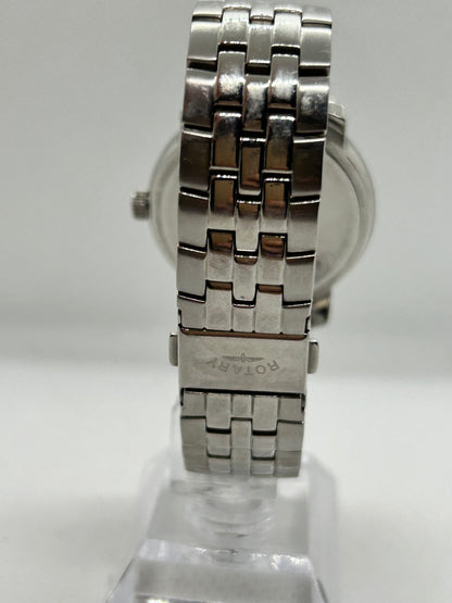 Rotary quartz silver gents dress watch with box