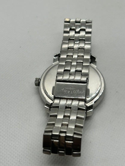 Rotary quartz silver gents dress watch with box