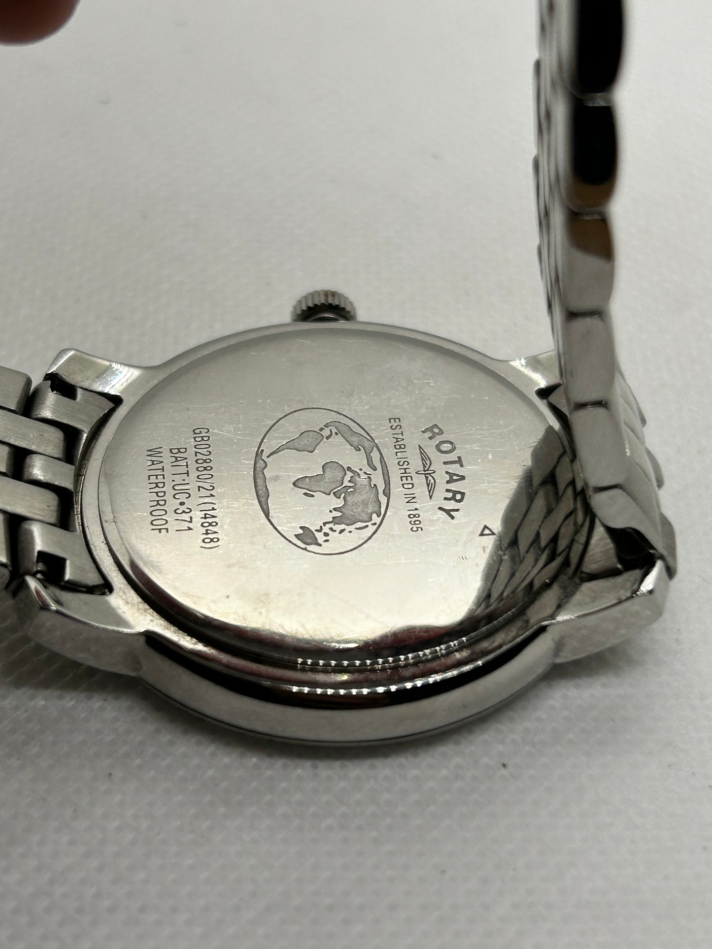 Rotary quartz silver gents dress watch with box