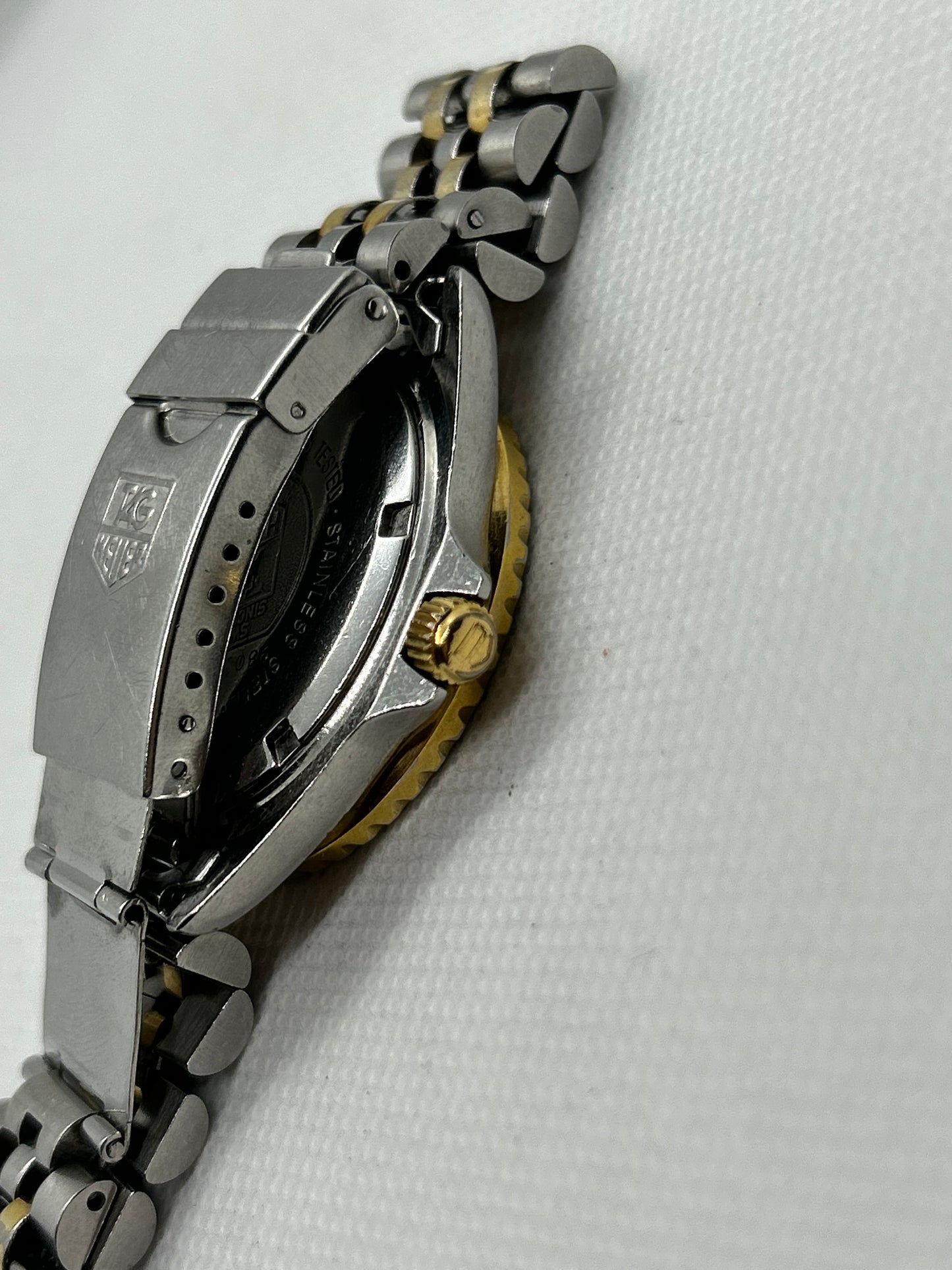 Tag Heuer 1000 professional vintage quartz watch black and gold