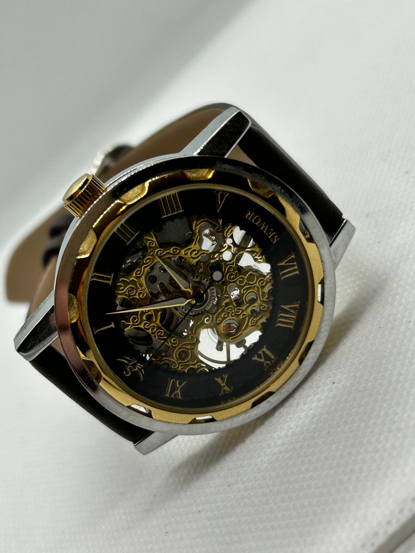 Sewor Automatic skeleton watch