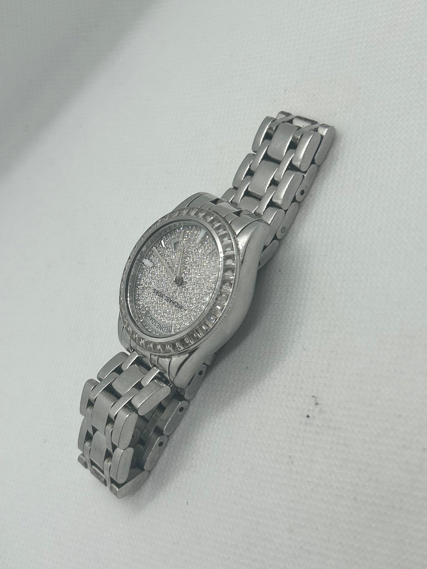 Michael Kors ladies quartz watch “diamond” dial day date