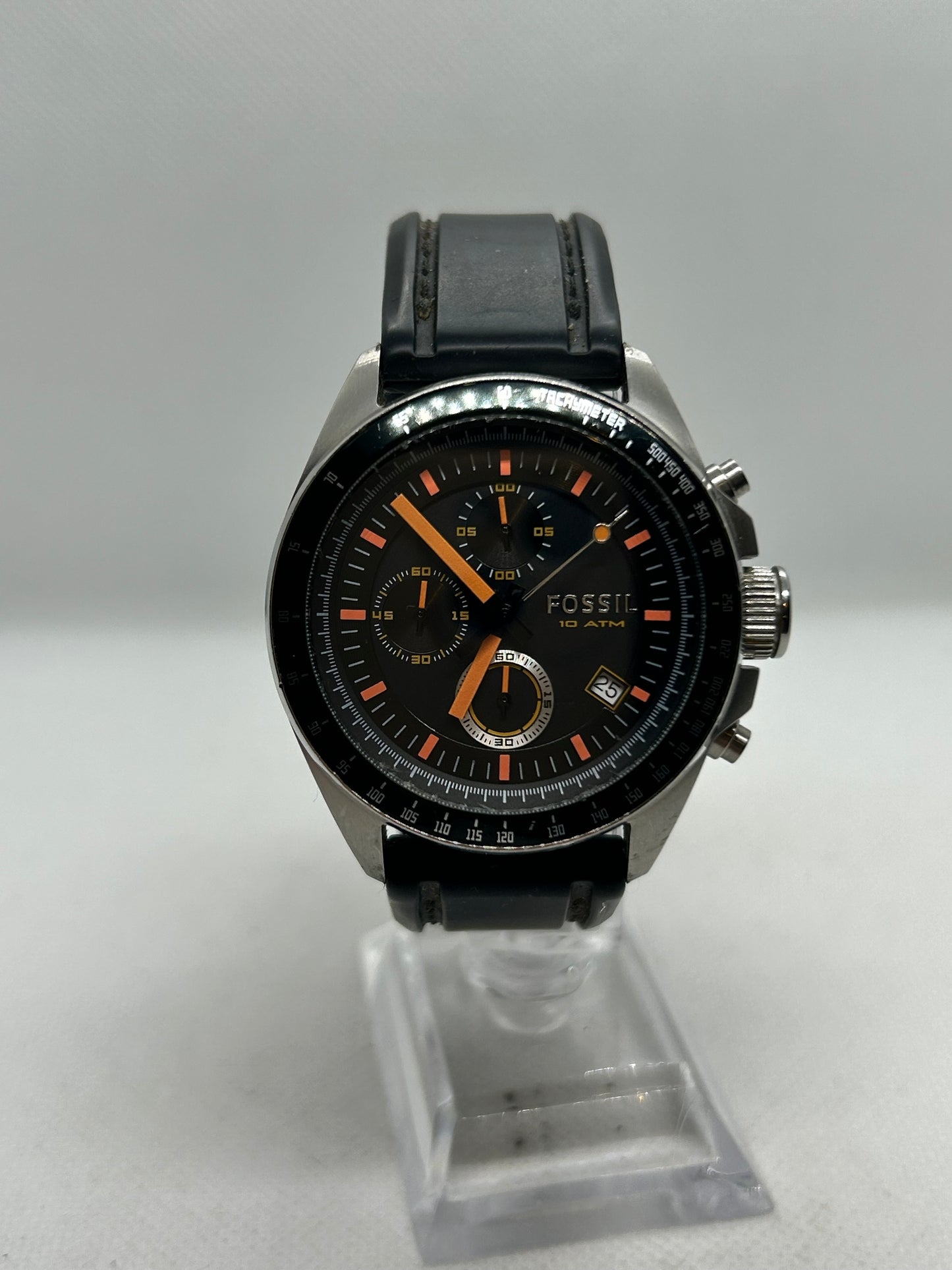 Fossil quartz chronograph with date function and rubber strap