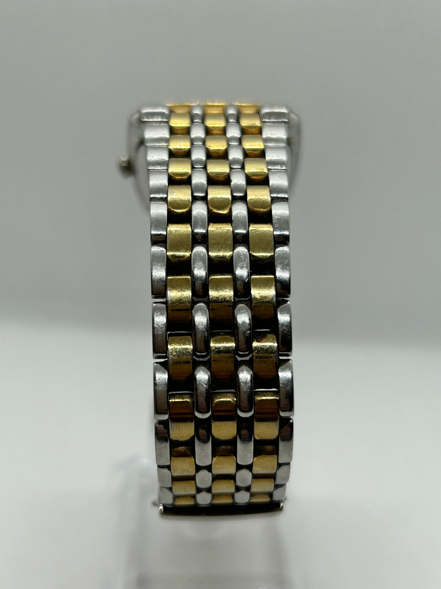 Seiko tank style quartz dress watch two tone silver and gold with date function