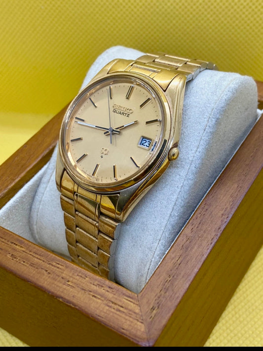 Seiko SQ quartz watch all gold with presidential style bracelet and date function