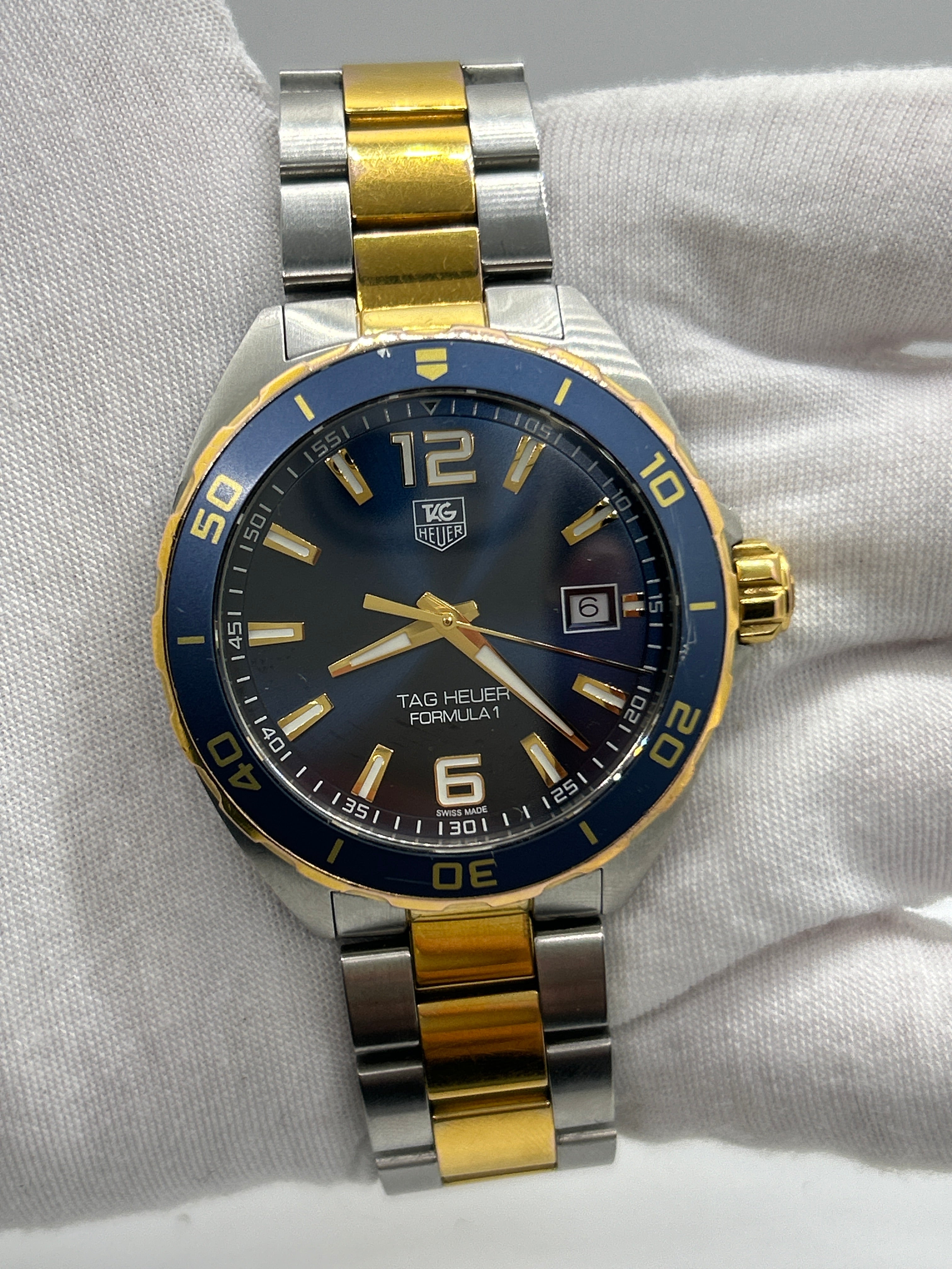 Tag Heuer watch gold and blue “bluesy” WA1120 box papers and gurantee card