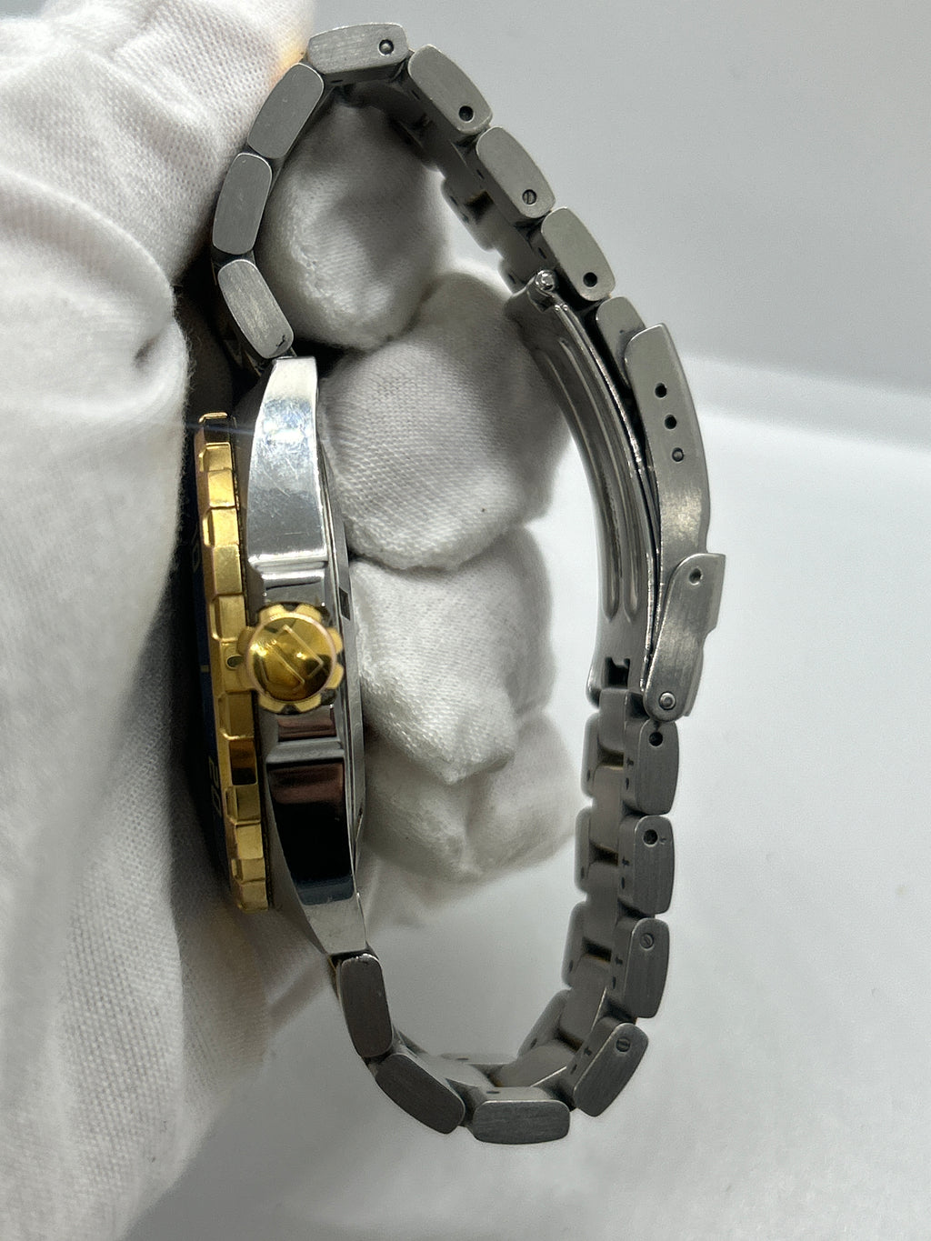 Tag Heuer watch gold and blue “bluesy” WA1120 box papers and gurantee card