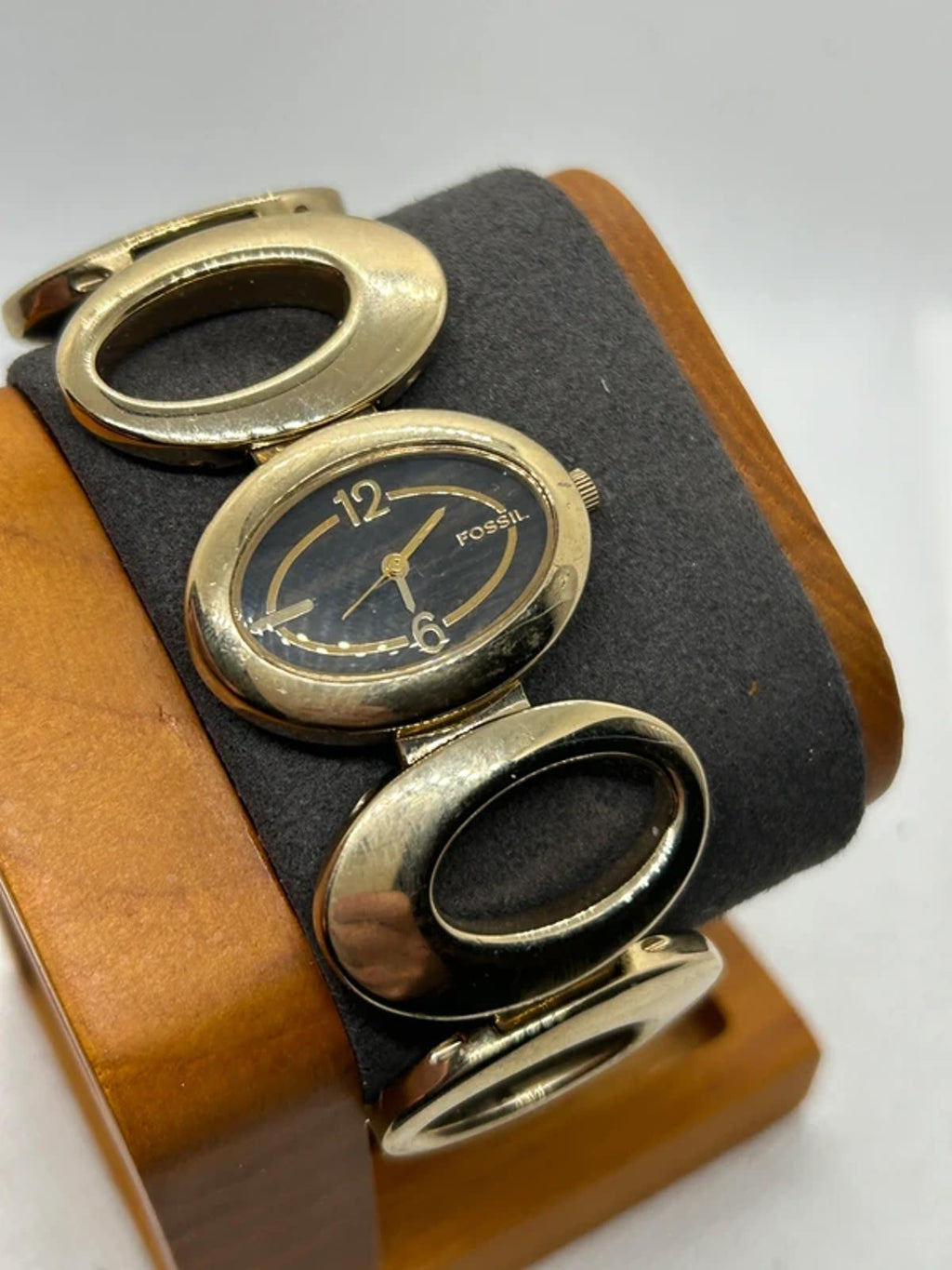 Ladies Fossil gold oval bracelet style watch