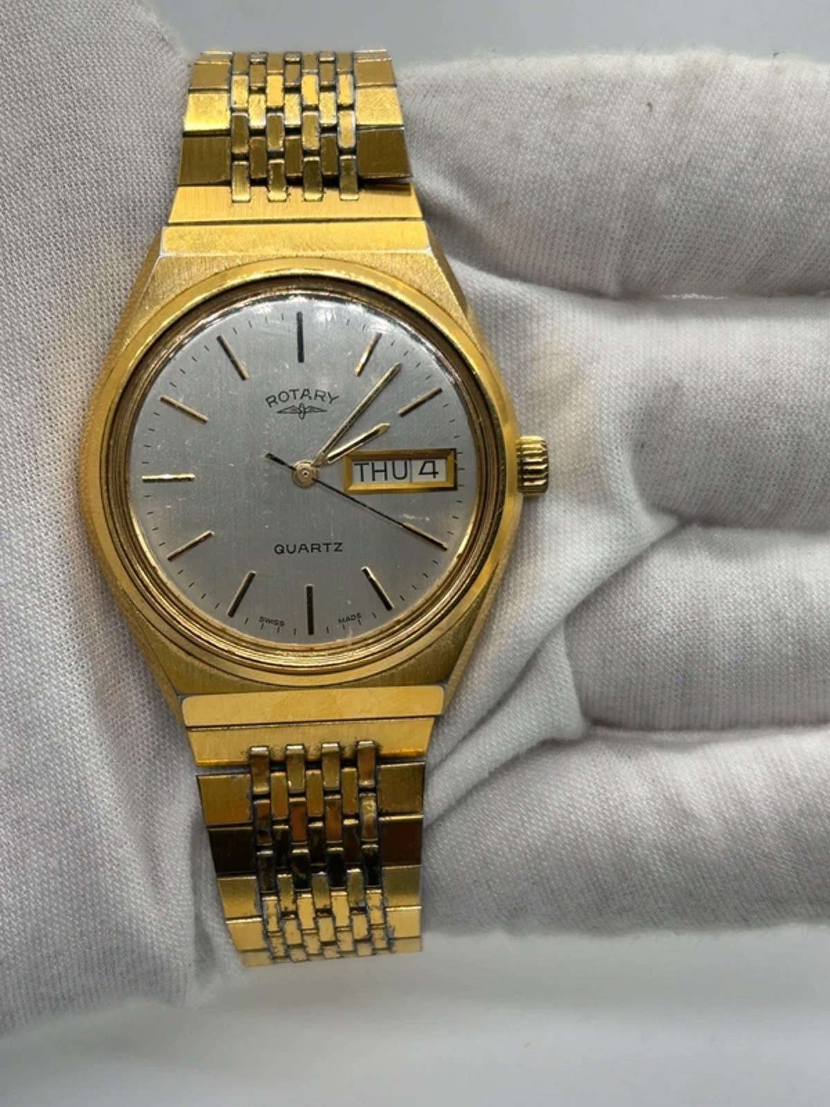 Vintage rotary gold date date watch adjustable bracelet box and papers