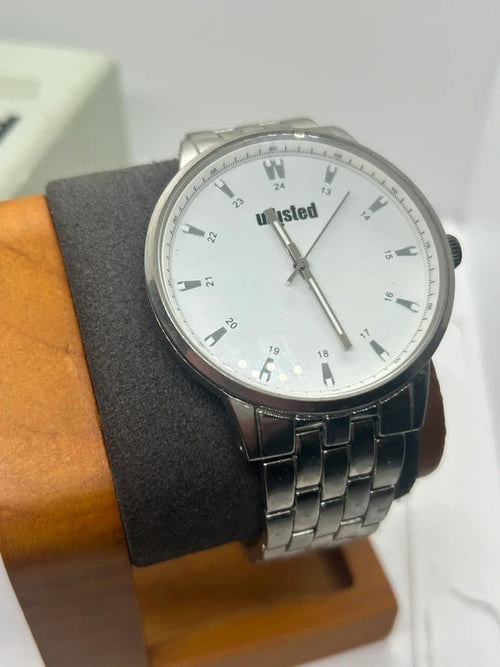 Gents watch unlisted by Kenneth Cole white dial silver watch with box