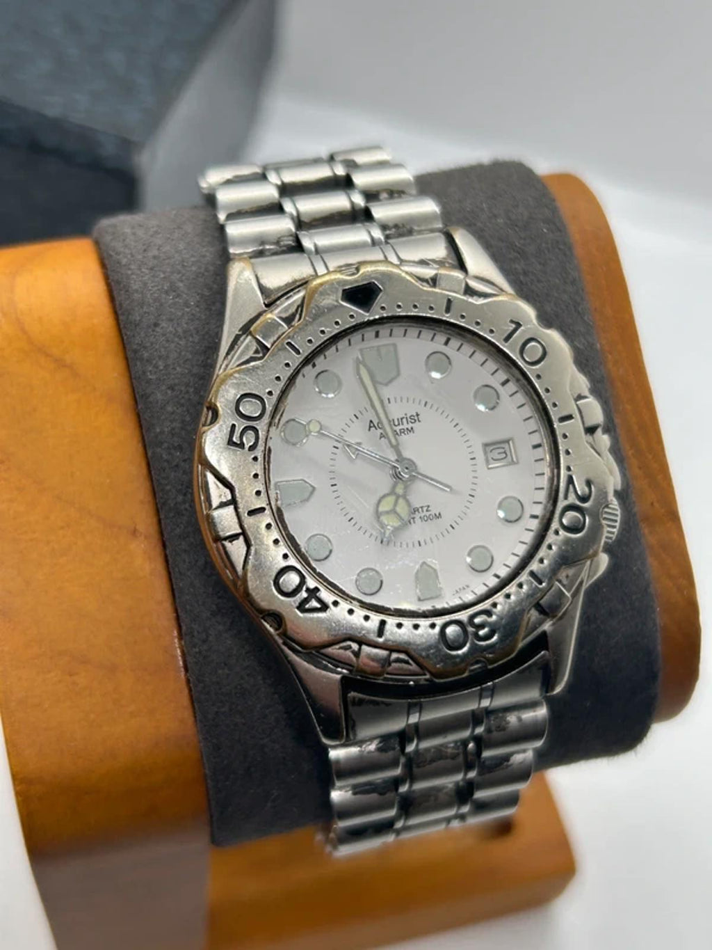 Gents silver Accurist watch president bracelet box and papers