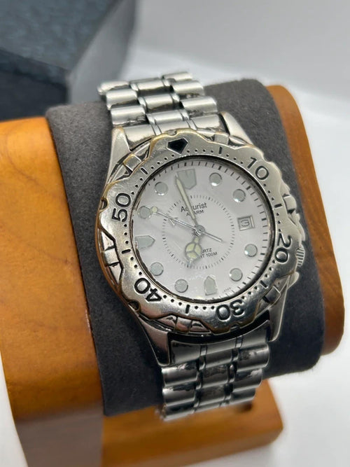 Gents silver Accurist watch president bracelet box and papers