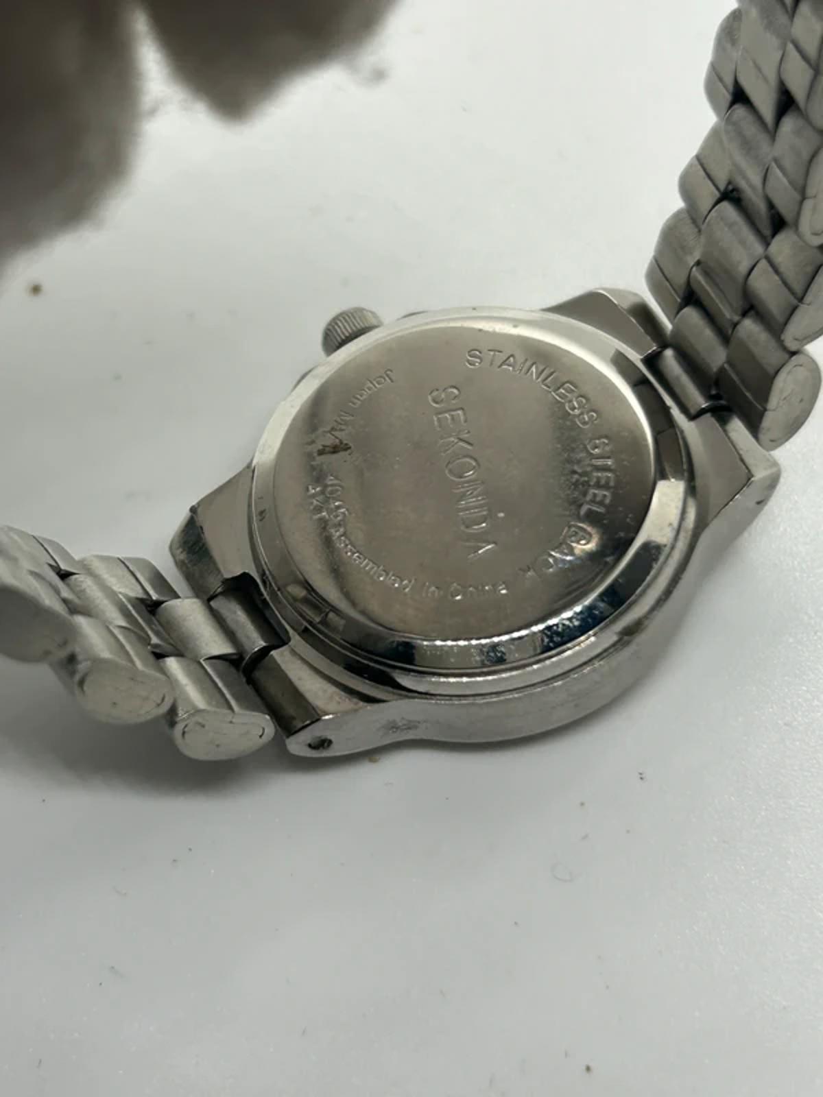 Sekonda ladies silver quartz watch date window box and papers