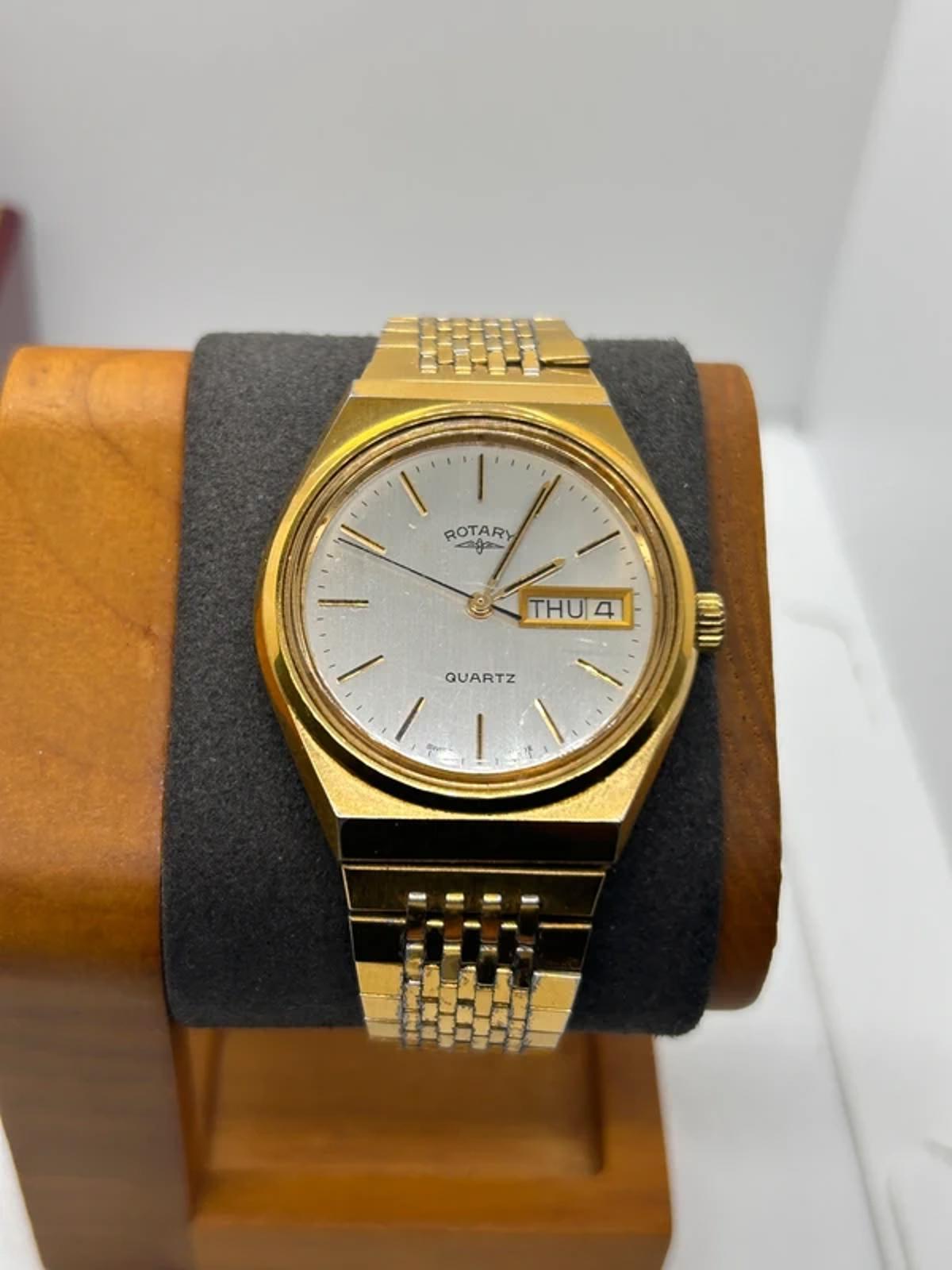 Vintage rotary gold date date watch adjustable bracelet box and papers